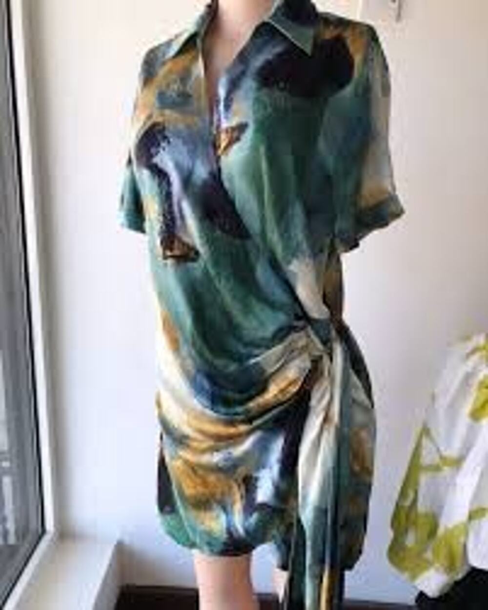Bäcio Vienna Silk Self Tie Dress in Multicolor - S